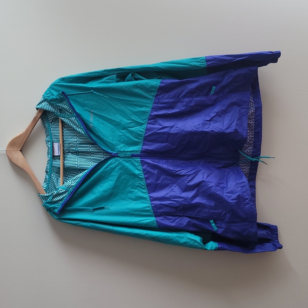 Columbia Green Blue Thermal Coil Jacket  with Zipper Pockets (XL)